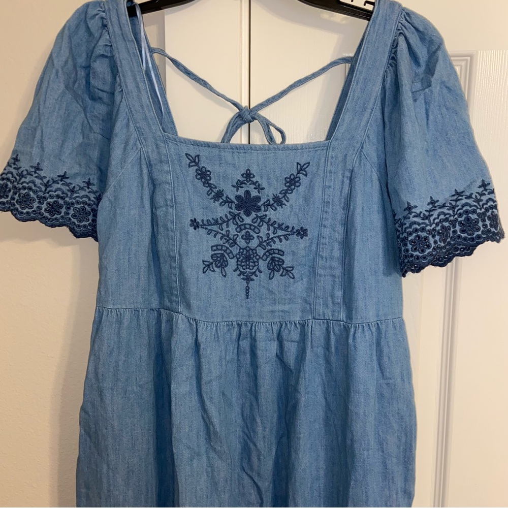 Old Navy Denim Embroidered Flutter Dress
